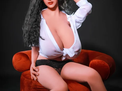 Mature Sex Doll Clara